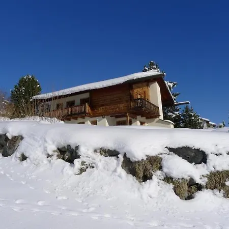 Sleeps 7 Wifi Holiday home